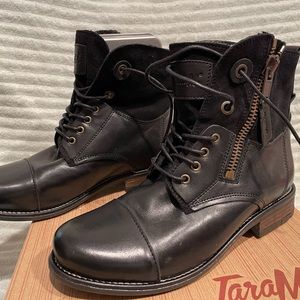 Tara M Loris women SZ 11 black leather boot